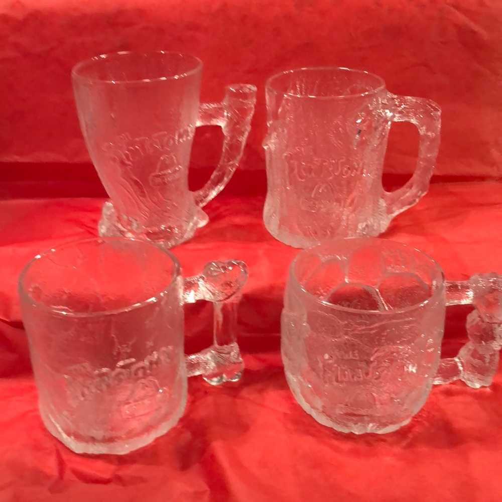 Glass cups